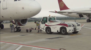 중국 믿을 수 있는 공항 토우 트랙터 4 바퀴 조타, 지상 서비스 장비 협력 업체